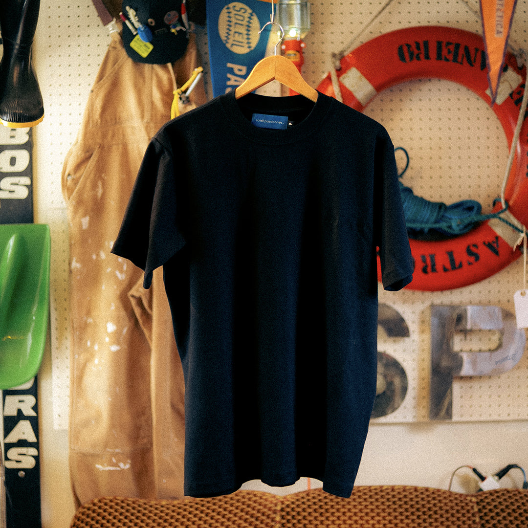 Essential Tee Black