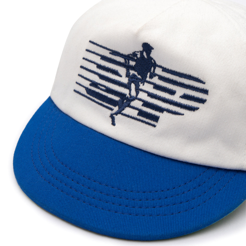 The Runner Crown White